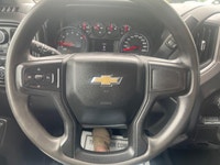 Price includes $1,000 finance credit. Price does not include fees or taxes. The 2021 Chevrolet Silve... (image 6)