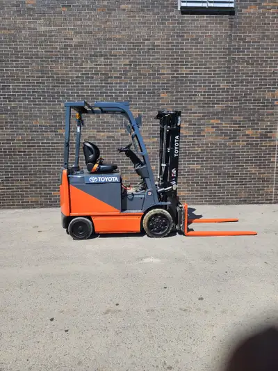 Keywords: Toyota forklift, electric forklift, 5,000 lbs capacity, 3-stage mast, forklift with side s...