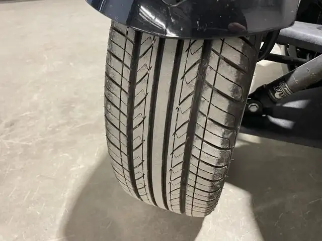 2014 Can-Am Spyder RS SE5 in Sport Touring in West Island - Image 7