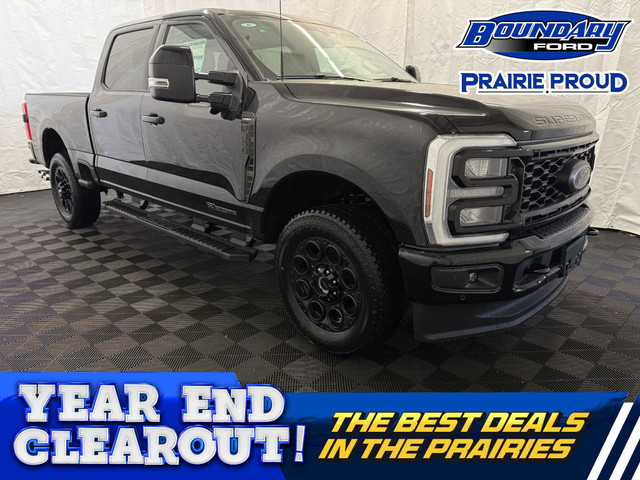 2025 Ford F-350 LARIAT | FX4 OFF ROAD PKG | BLACK APPEARANCE PKG in Cars & Trucks in Lloydminster
