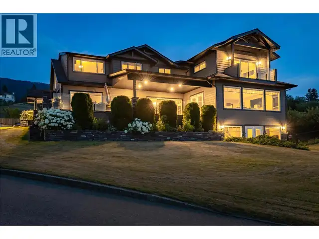 4511 Crawford Road Lake Country, British Columbia in Houses for Sale in Penticton - Image 3