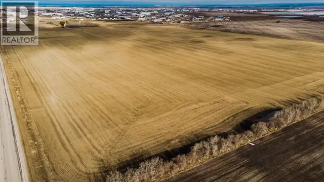 9300 69 Avenue Clairmont, Alberta in Land for Sale in Grande Prairie - Image 3