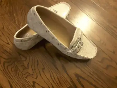Brand New Women leather flat white shoes Size 9, View more