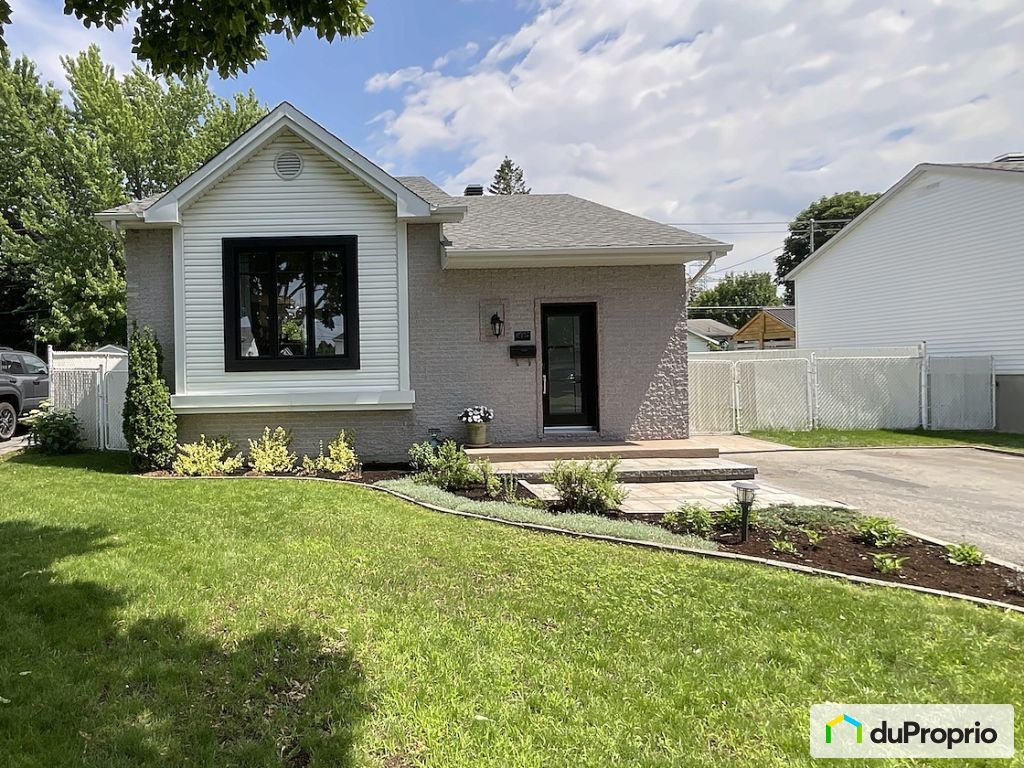 $600,000 - Bungalow for sale in Ste-Catherine — photo 2
