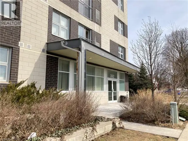392 ALBERT Street Unit# 302 Waterloo, Ontario in Long Term Rentals in Kitchener / Waterloo - Image 3