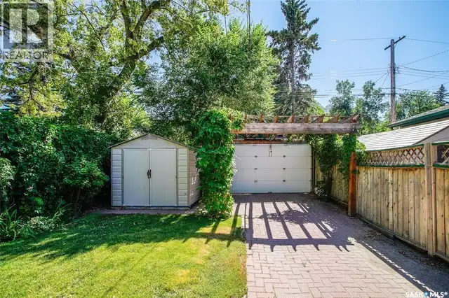 718 Saskatchewan CRESCENT E Saskatoon, Saskatchewan in Houses for Sale in Saskatoon - Image 29