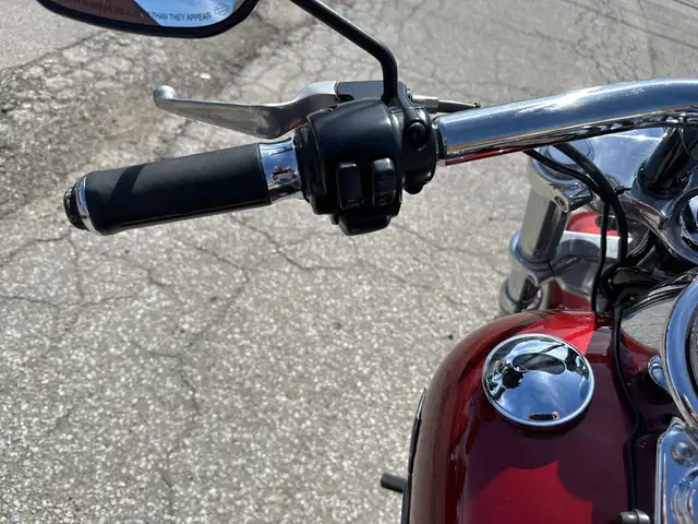 2009 Harley-Davidson Fat Bob ~ FAT BOB ~ 96CU ~ V&H EXHAUST ~ LO in Street, Cruisers & Choppers in City of Toronto - Image 24