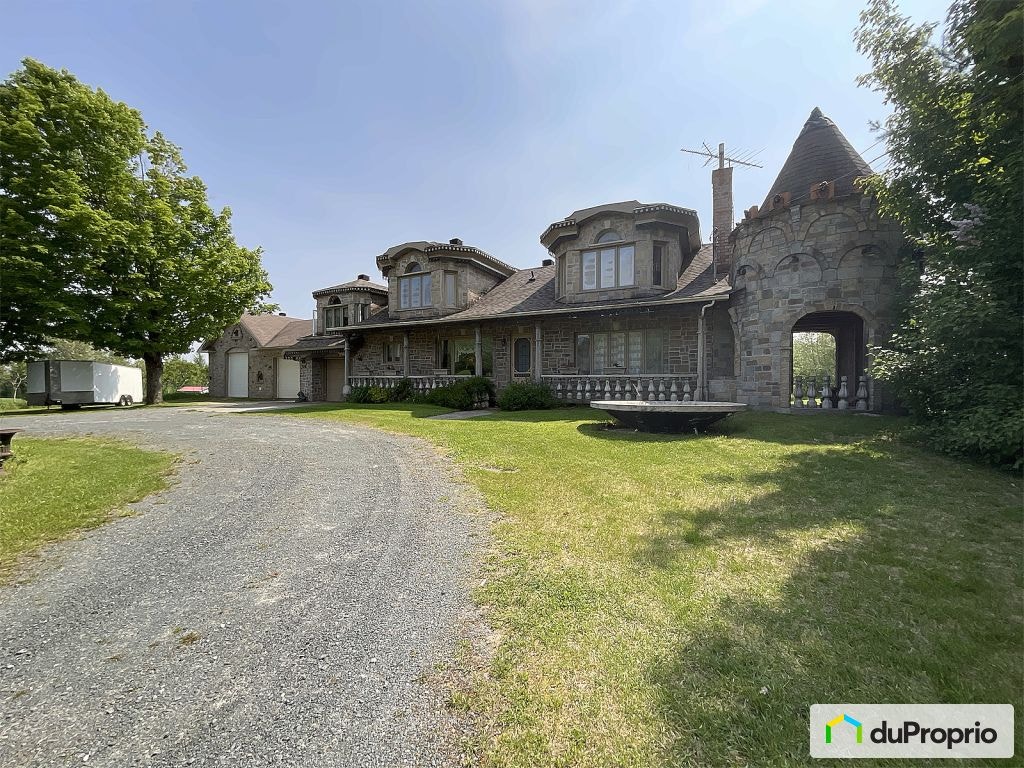 $625,000 - 2 Storey for sale in Wotton — photo 3