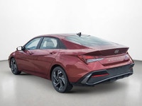 Come see this 2025 Hyundai Elantra Preferred. Its Variable transmission and Regular Unleaded I-4 2.0... (image 4)