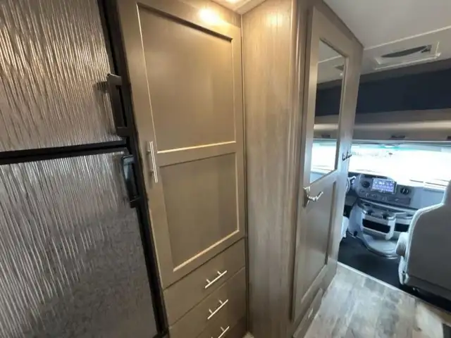 2024 Adventurer LP Class C Adventurer 19RD in RVs & Motorhomes in Kelowna - Image 17