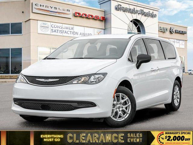 2024 Chrysler Grand Caravan SXT | Cloth | Remote Start | in Cars & Trucks in Grande Prairie