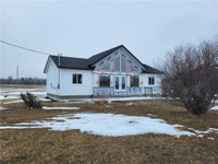 6 LAKESHORE Drive Riverton, Manitoba