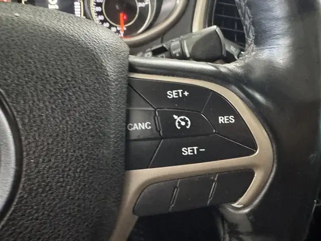 2016 Jeep Cherokee 4WD 4dr Altitude -Ltd Avail- in Cars & Trucks in Longueuil / South Shore - Image 21