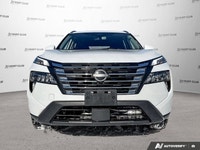 | Apple CarPlay | Clean Carfax | Heated Seats | Heated Steering | Blind Spot Monitor | Dual-Zone Cli... (image 9)
