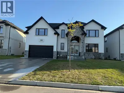 Brand new 2 storey home in the heart of Amherstburg with 5 bedrooms and 4 full bathrooms with high e...