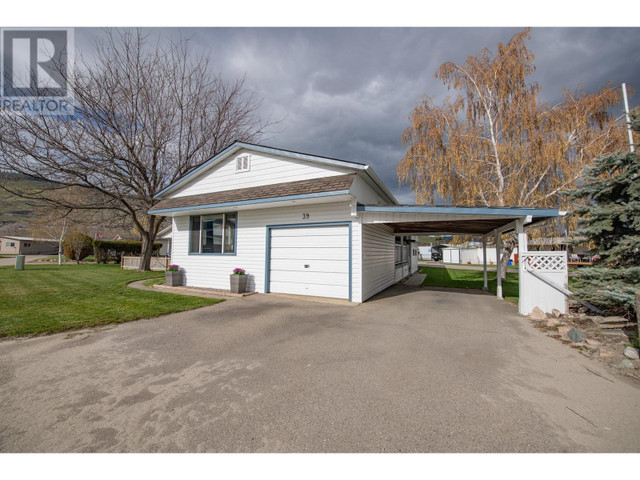 2727 Lakeshore Road Unit# 39 Vernon, British Columbia in Houses for Sale in Vernon