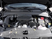 Elevate your daily journeys with this stunning 2025 Jeep Compass Limited. Finished in sophisticated... (image 7)