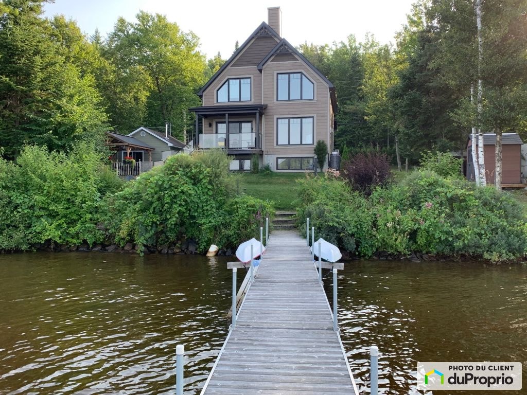 $899,500 - 2 Storey for sale in Adstock — photo 1