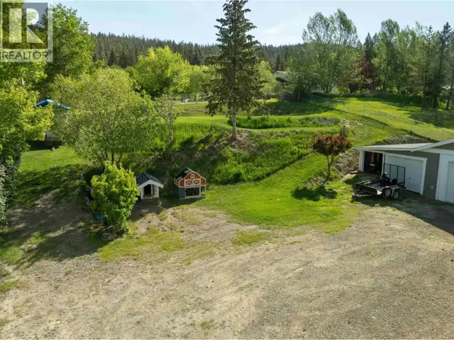 5665 HORSE LAKE ROAD 100 Mile House, British Columbia in Houses for Sale in 100 Mile House - Image 6