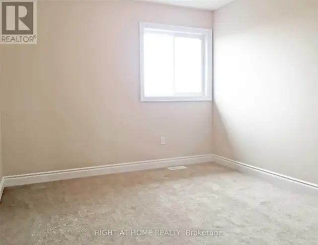 42 BOOTH LANE Barrie (Painswick South), Ontario in Long Term Rentals in Barrie - Image 17