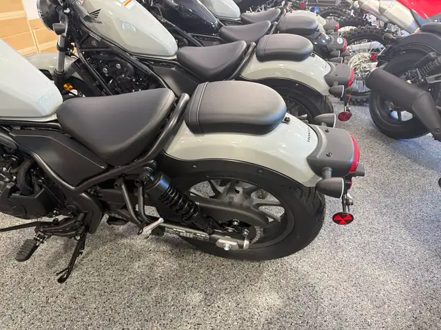 2026 HONDA MC REBEL 500 Gray Ask us about Extended Warranty in Street, Cruisers & Choppers in Canada - Image 5