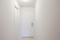 Akelius studio apartment for rent. Located near Du Fort in the Downtown - Guy Concordia neighborhood... (image 3)