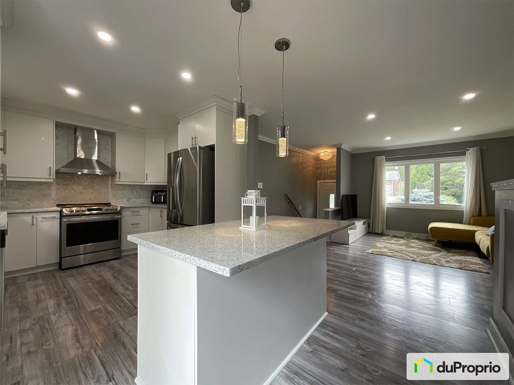 $738,500 - Bungalow for sale in Pierrefonds / Roxboro — photo 3