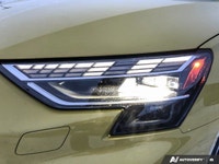 Wireless Phone Connectivity, Window Grid Diversity Antenna, Valet Function, Trunk/Hatch Auto-Latch,... (image 9)