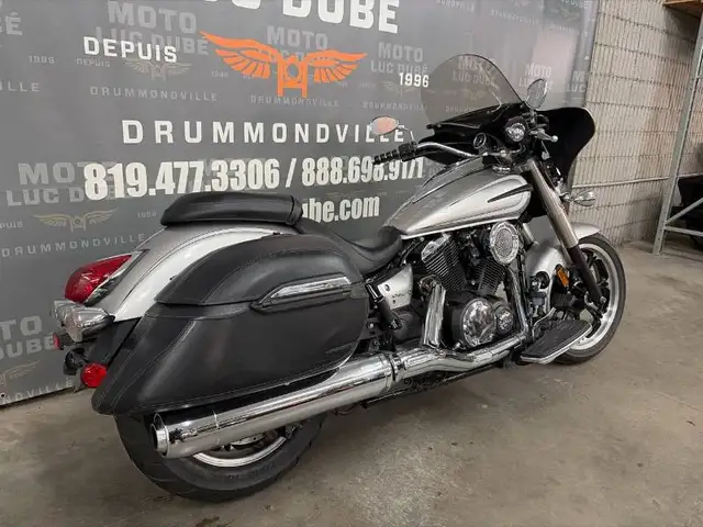 2012 Yamaha V-Star 950 Tourer in Street, Cruisers & Choppers in Drummondville - Image 5
