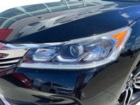 This Honda Accord Sedan has a dependable Regular Unleaded I-4 2.4 L/144 engine powering this Variabl... (image 8)