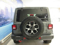 JEEP WRANGLER UNLIMITED RUBICON 2023 4X4 TOUT ÉQUIPÉ / GPS NAVIGATION / CAMÉRA DE RECUL / PUSH START... (image 6)