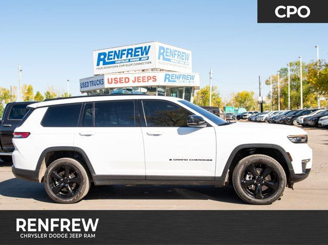 2024 Jeep Grand Cherokee L Limited | Panoramic Sunroof in Cars & Trucks in Calgary