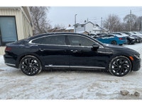 Vehicle Highlights: - R-LINE - Highly optioned - Dealer serviced Just landed is a very rare and desi... (image 7)