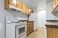 Amenities: Spacious Rooms • Elevators • Great Location Suite & Building: Spacious one-bedroom and tw... (image 6)