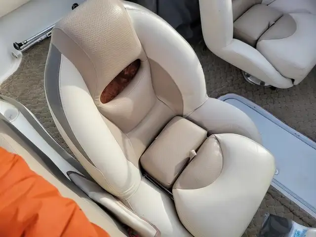 2008 Grew 188 BR in Powerboats & Motorboats in Saskatoon - Image 14