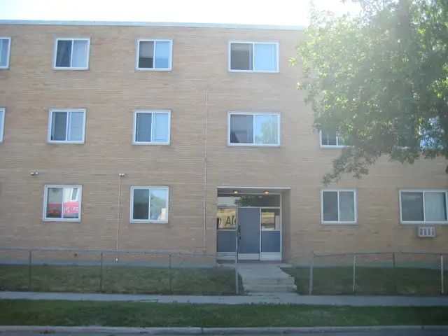 545 Young St - 1 BR - Available July 1st628633273514251227