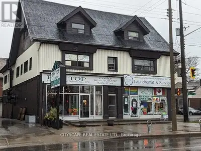 ****ONE MONTH FREE **** Beautifully Renovated Huge 1 Bed Plus Den apartment in the Heart of Hamilton...