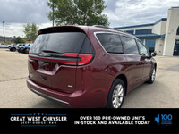 This Chrysler Pacifica delivers a Regular Unleaded V-6 3.6 L/220 engine powering this Automatic tran... (image 6)