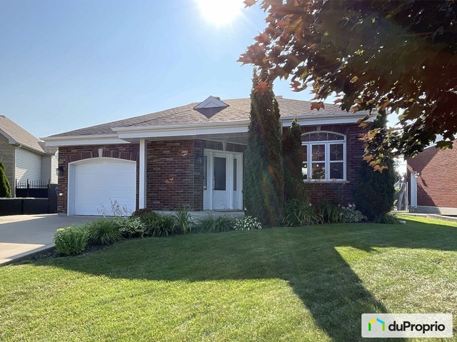 $849,999 - Bungalow for sale in St-Constant — photo 2