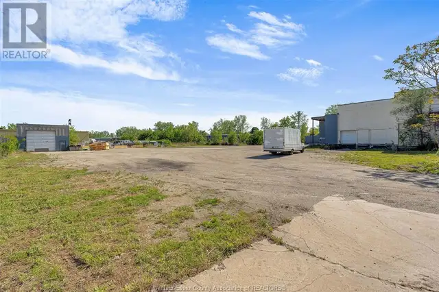 1153 TECUMSEH ROAD West Windsor, Ontario in Commercial & Office Space for Rent in Windsor Region - Image 35