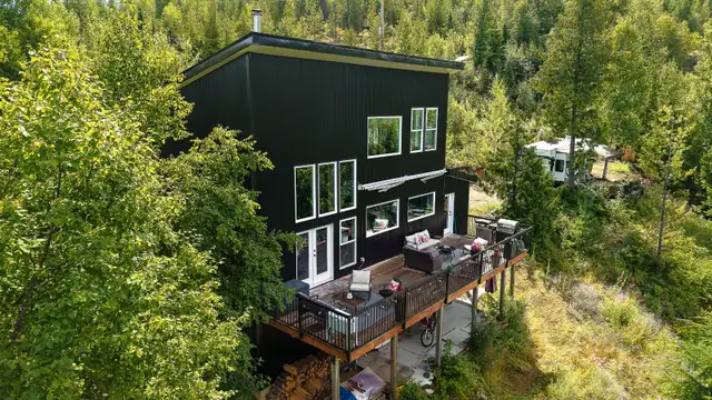 New build 2 bed 2 bath home on 5 acres with stunning views63654772263811121