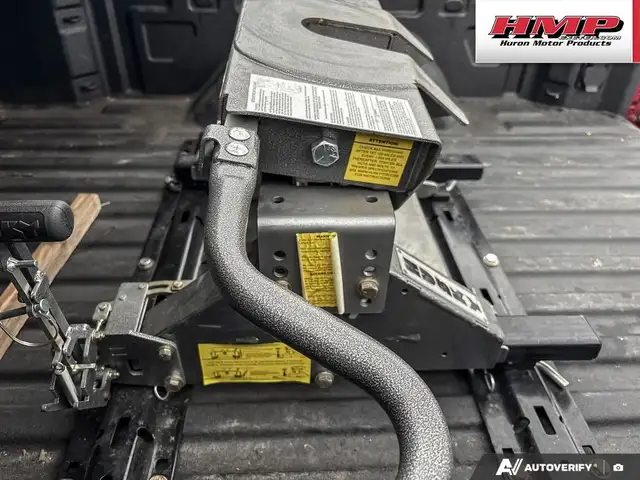 2023 GMC Sierra 1500 SLT in Cars & Trucks in Grand Bend - Image 27