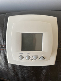 Johnson controls programmable thermostat