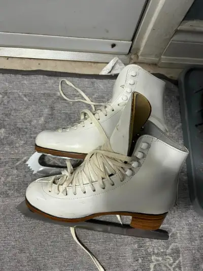 Don Jackson Size 4 Figure Skates, View more