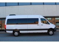 A.W.D - ALL WHEEL DRIVE!!! RARE FIND 12 PASSENGERS VAN!!! - DUAL CLIMATE CONTROL!!! FULL SIZE 170 HI... (image 8)