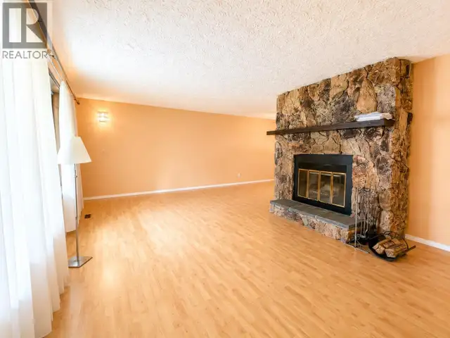 816 ROBERTS DRIVE Esler / Dog Creek, British Columbia in Houses for Sale in Williams Lake - Image 6