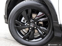 *No Accidents, Excellent Condition, Low KM, Remote Start, Heated Seats & Steering Wheel, Apple CarPl... (image 8)