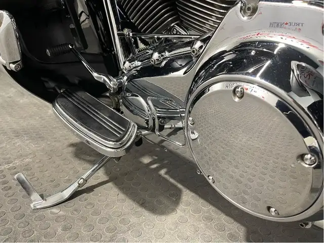 2009 Harley-Davidson Street Glide CANADIAN HARLEY/STAGE 1/RINEHA in Sport Touring in North Bay - Image 22