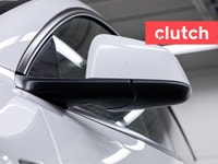 NO ACCIDENTS / CLEAN CARFAX / Power Tailgate/Hatch, Heated Steering Wheel, USB Input and more! Clutc... (image 8)