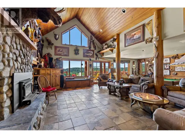 7915 MACHETE LAKE ROAD Bridge Lake, British Columbia in Houses for Sale in 100 Mile House - Image 6